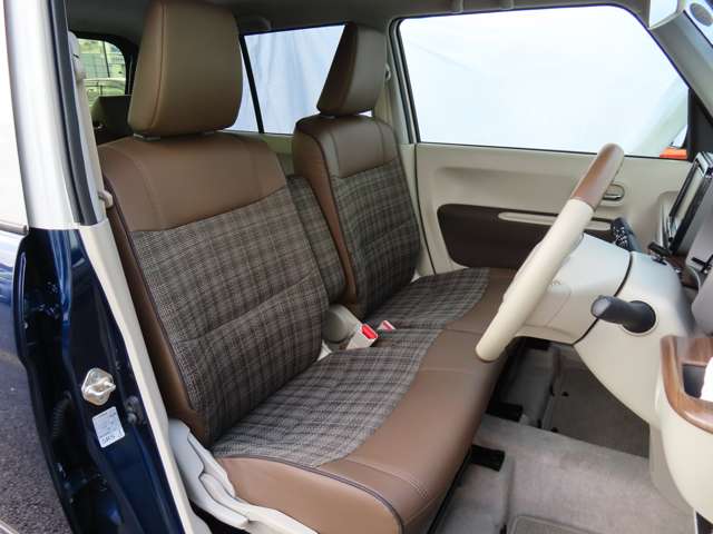 スズキ アルトラパン　ＬＣ ＬＣ ６６０ Ｘ R4年 (関東) 99