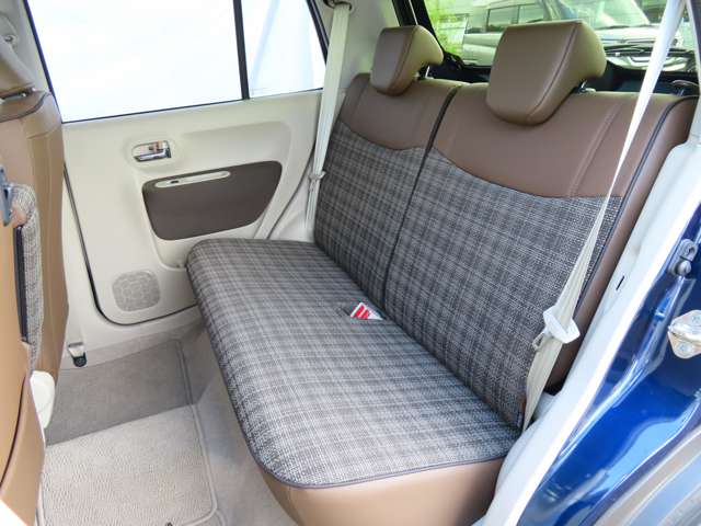 スズキ アルトラパン　ＬＣ ＬＣ ６６０ Ｘ R4年 (関東) 99