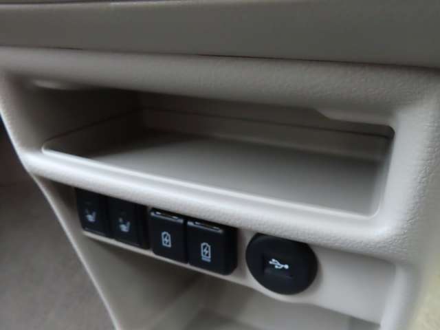 スズキ アルトラパン　ＬＣ ＬＣ ６６０ Ｘ R4年 (関東) 99