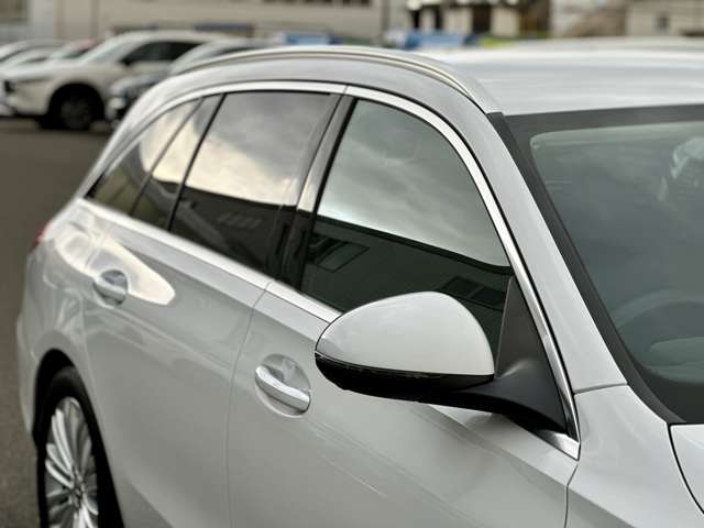 メルセデスベンツ Ｃクラスワゴン Ｃ２００ アバンギャルド （ＩＳＧ搭載モデル） ＭＰ２０２３０１ R5年 (近畿) 99