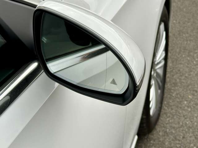 メルセデスベンツ Ｃクラスワゴン Ｃ２００ アバンギャルド （ＩＳＧ搭載モデル） ＭＰ２０２３０１ R5年 (近畿) 99