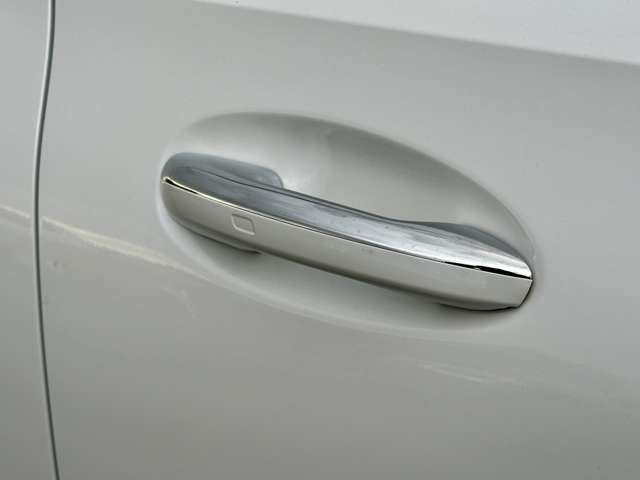 メルセデスベンツ Ｃクラスワゴン Ｃ２００ アバンギャルド （ＩＳＧ搭載モデル） ＭＰ２０２３０１ R5年 (近畿) 99