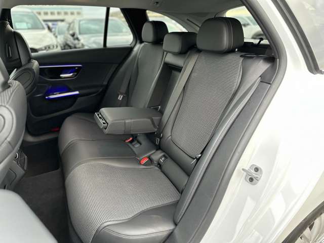 メルセデスベンツ Ｃクラスワゴン Ｃ２００ アバンギャルド （ＩＳＧ搭載モデル） ＭＰ２０２３０１ R5年 (近畿) 99