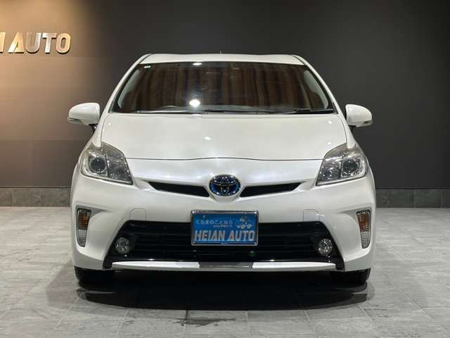 トヨタ プリウス １．８ Ｓ H26年 (近畿) 99