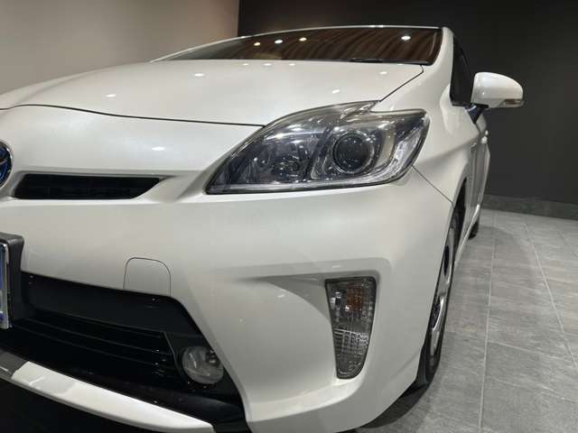 トヨタ プリウス １．８ Ｓ H26年 (近畿) 99