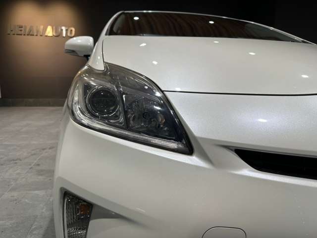 トヨタ プリウス １．８ Ｓ H26年 (近畿) 99