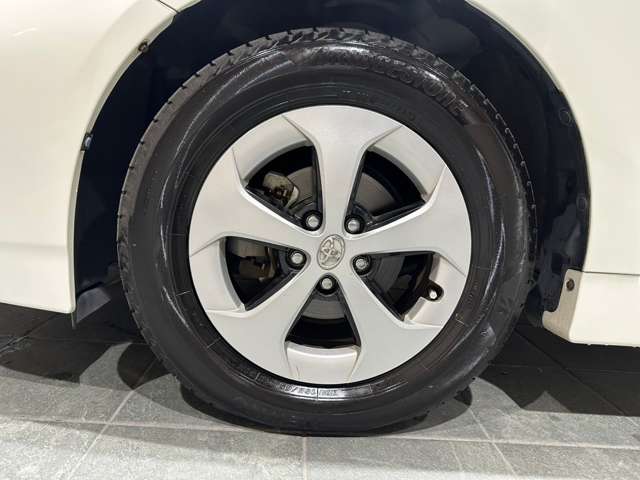 トヨタ プリウス １．８ Ｓ H26年 (近畿) 99