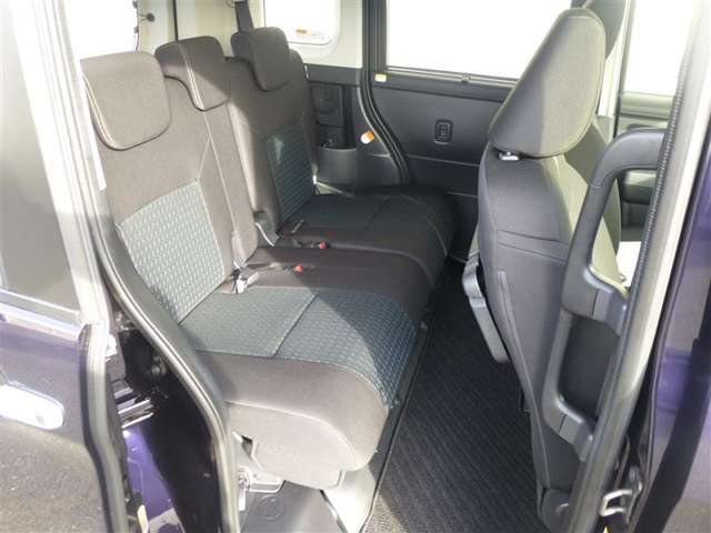 トヨタ ルーミー １．０ カスタム Ｇ R4年 (東北) 99