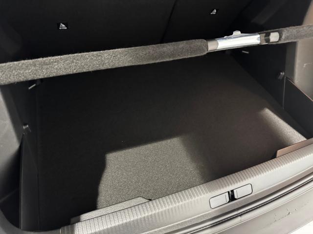 プジョー ＳＵＶ ２００８ アリュール R2年 (中国) 99