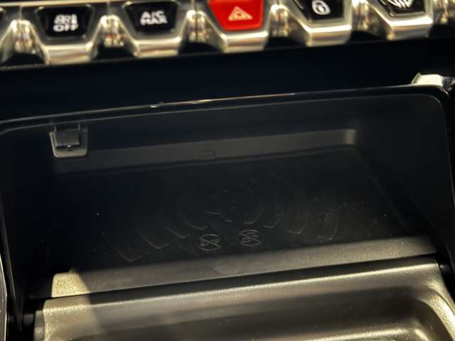 プジョー ＳＵＶ ２００８ アリュール R2年 (中国) 99