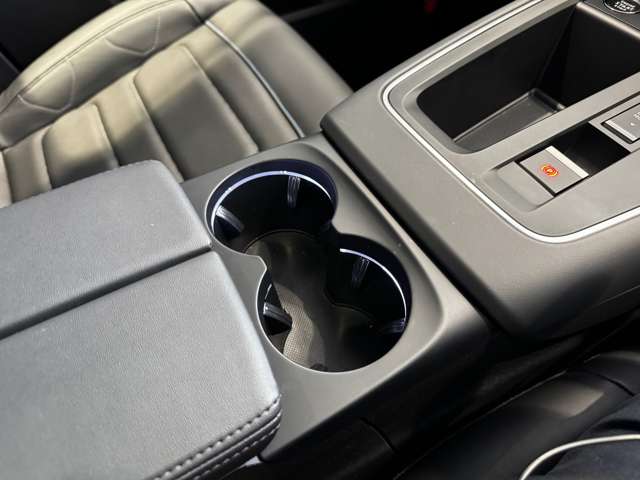 シトロエン Ｃ５　エアクロス　ＳＵＶ　ＰＨＥＶ マックス プラグインハイブリッド R6年 (中国) 99