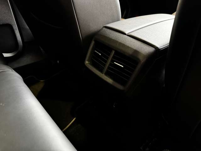 シトロエン Ｃ５　エアクロス　ＳＵＶ　ＰＨＥＶ マックス プラグインハイブリッド R6年 (中国) 99