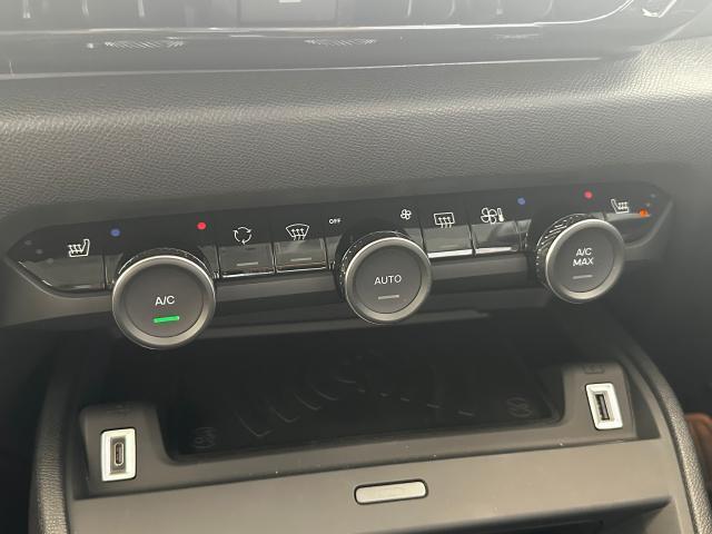 シトロエン Ｅ−Ｃ４ シャイン R5年 (中国) 99