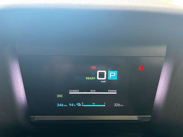 シトロエン Ｅ−Ｃ４ シャイン R5年 (中国) 99