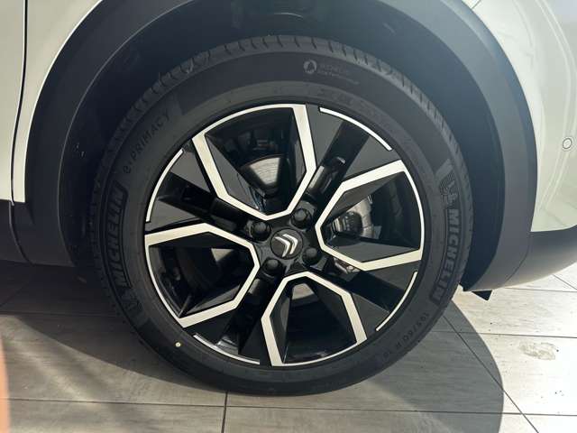 シトロエン Ｅ−Ｃ４ シャイン R5年 (中国) 99