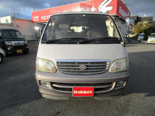 トヨタ ハイエースワゴン ３．０ スーパーカスタムリミテッド トリプルムーンルーフ ディーゼルターボ H12年 (中国) 99