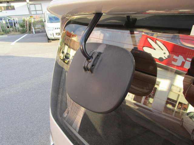 トヨタ ハイエースワゴン ３．０ スーパーカスタムリミテッド トリプルムーンルーフ ディーゼルターボ H12年 (中国) 99