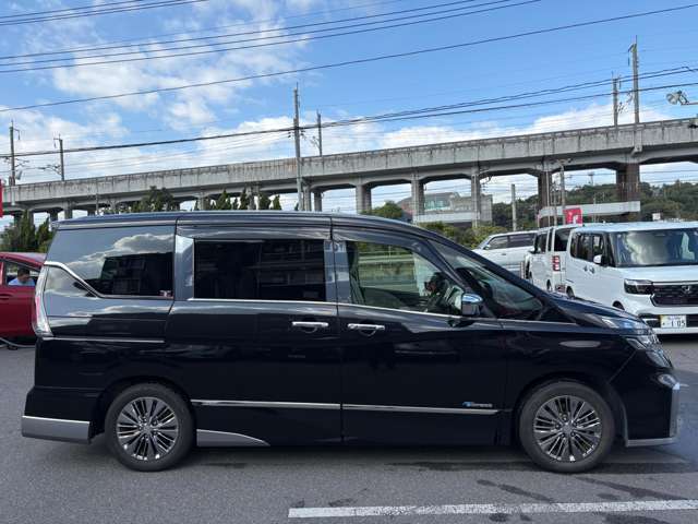 日産 セレナ ２．０ ライダー オーテック ３０ＴＨアニバーサリー プロパイロット エディション H28年 (中国) 99