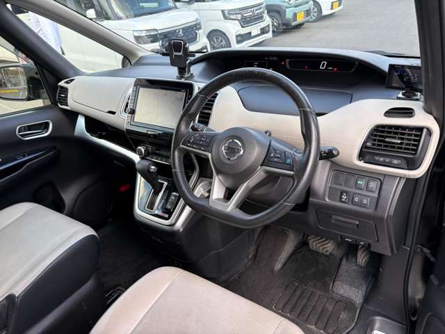 日産 セレナ ２．０ ライダー オーテック ３０ＴＨアニバーサリー プロパイロット エディション H28年 (中国) 99