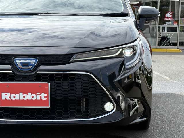 トヨタ カローラ　ツーリング　ハイブリッド １．８ ハイブリッド ＷＸＢ Ｅ－ＦＯＵＲ ４ＷＤ R2年 (中国) 99