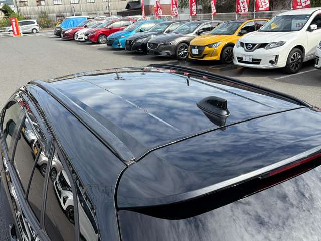 トヨタ カローラ　ツーリング　ハイブリッド １．８ ハイブリッド ＷＸＢ Ｅ－ＦＯＵＲ ４ＷＤ R2年 (中国) 99