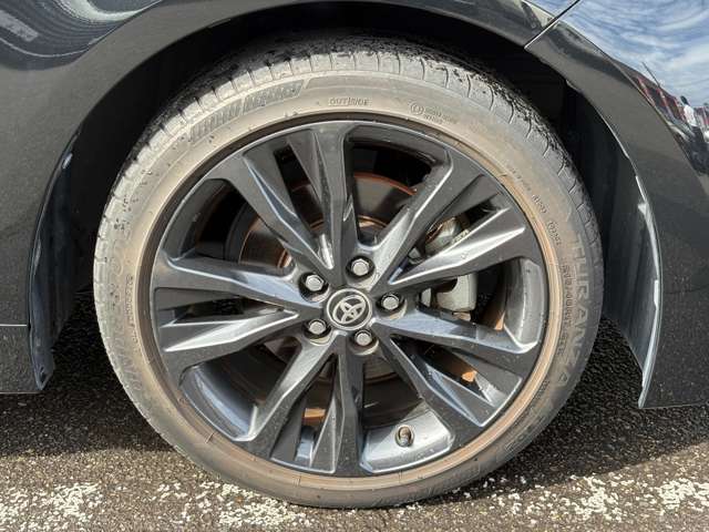 トヨタ カローラ　ツーリング　ハイブリッド １．８ ハイブリッド ＷＸＢ Ｅ－ＦＯＵＲ ４ＷＤ R2年 (中国) 99