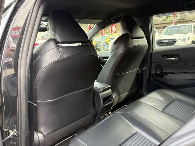 トヨタ カローラ　ツーリング　ハイブリッド １．８ ハイブリッド ＷＸＢ Ｅ－ＦＯＵＲ ４ＷＤ R2年 (中国) 99