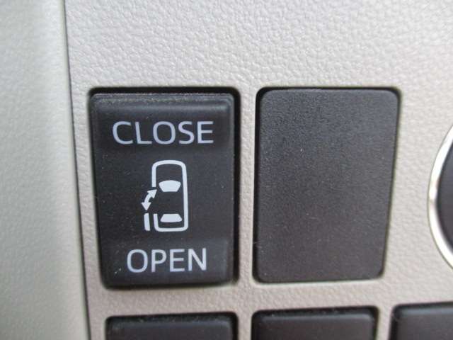 ダイハツ タント ６６０ Ｘ ＳＡ H26年 (中国) 99