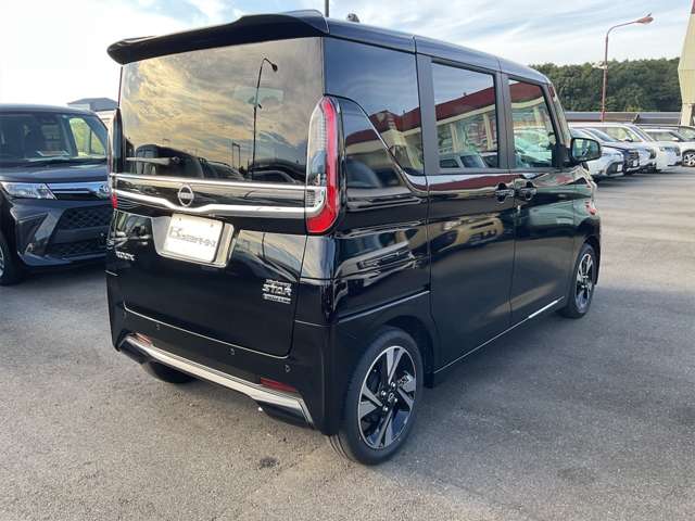 日産 ルークス ６６０ ハイウェイスターＧターボ プロパイロット エディション R5年 (近畿) 99