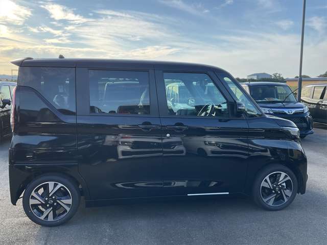 日産 ルークス ６６０ ハイウェイスターＧターボ プロパイロット エディション R5年 (近畿) 99