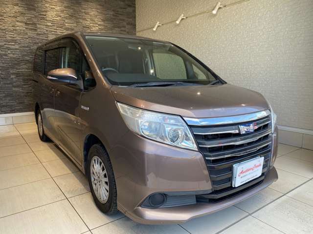 トヨタ ノア １．８ ハイブリッド Ｘ H26年 (九州・沖縄) 99