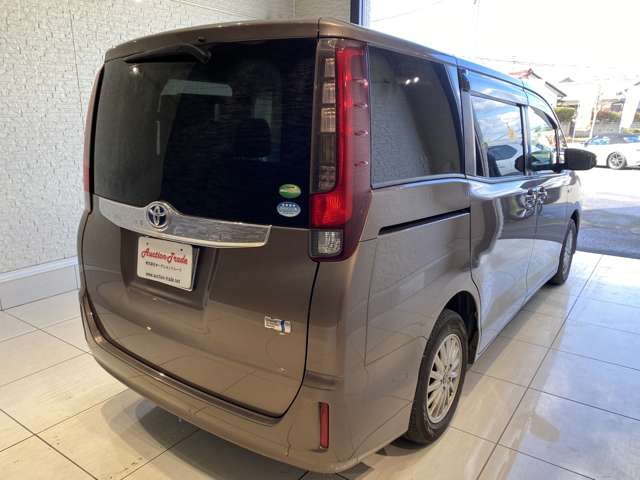 トヨタ ノア １．８ ハイブリッド Ｘ H26年 (九州・沖縄) 99