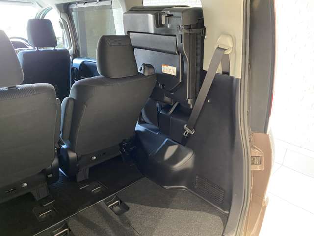 トヨタ ノア １．８ ハイブリッド Ｘ H26年 (九州・沖縄) 99