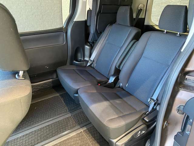 トヨタ ノア １．８ ハイブリッド Ｘ H26年 (九州・沖縄) 99