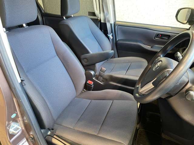 トヨタ ノア １．８ ハイブリッド Ｘ H26年 (九州・沖縄) 99