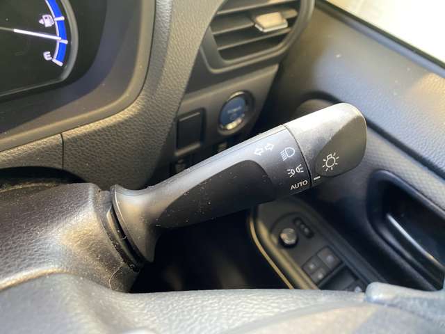 トヨタ ノア １．８ ハイブリッド Ｘ H26年 (九州・沖縄) 99