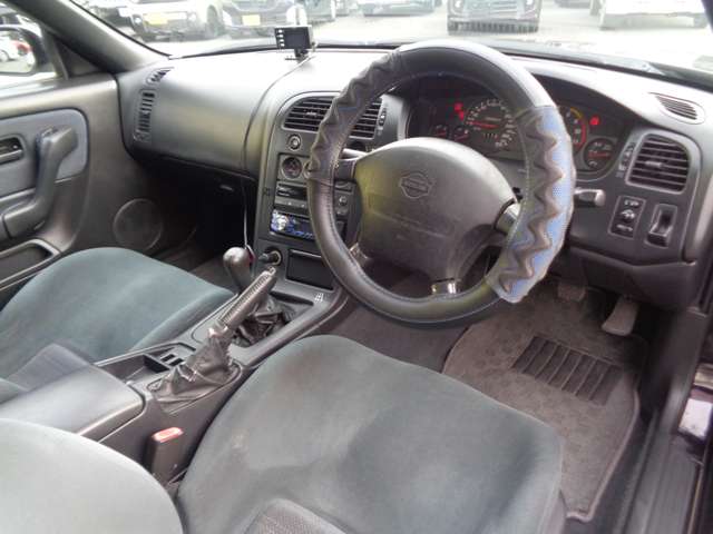 日産 スカイラインＧＴ−Ｒ ２．６ Ｖスペック ４ＷＤ H7年 (中国) 99