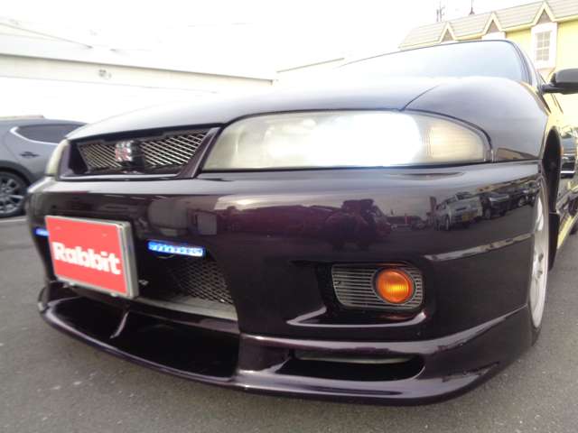 日産 スカイラインＧＴ−Ｒ ２．６ Ｖスペック ４ＷＤ H7年 (中国) 99