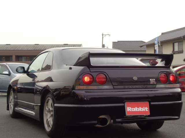 日産 スカイラインＧＴ−Ｒ ２．６ Ｖスペック ４ＷＤ H7年 (中国) 99