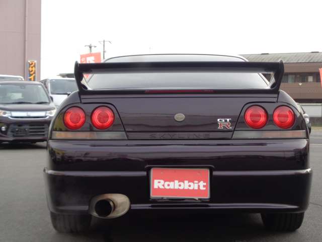 日産 スカイラインＧＴ−Ｒ ２．６ Ｖスペック ４ＷＤ H7年 (中国) 99