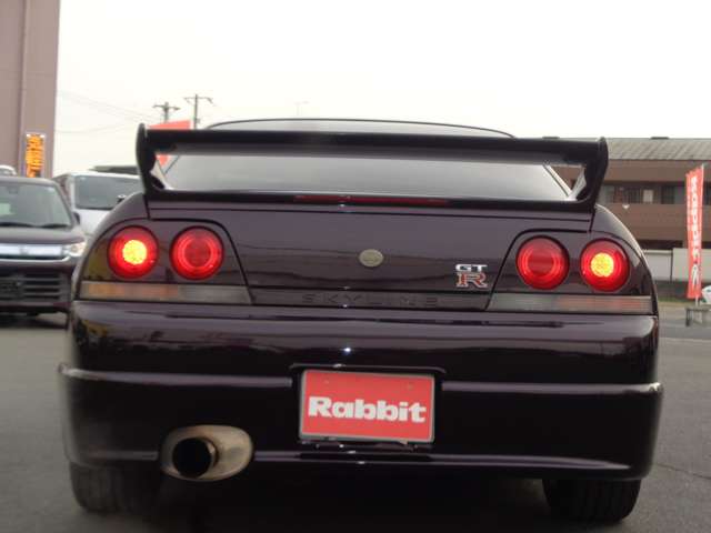 日産 スカイラインＧＴ−Ｒ ２．６ Ｖスペック ４ＷＤ H7年 (中国) 99