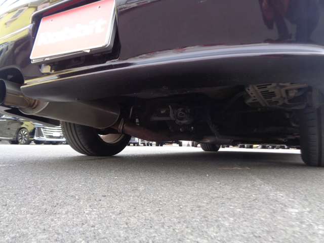 日産 スカイラインＧＴ−Ｒ ２．６ Ｖスペック ４ＷＤ H7年 (中国) 99