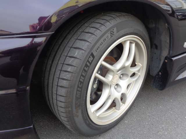 日産 スカイラインＧＴ−Ｒ ２．６ Ｖスペック ４ＷＤ H7年 (中国) 99