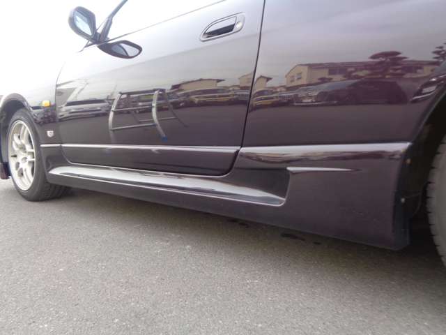 日産 スカイラインＧＴ−Ｒ ２．６ Ｖスペック ４ＷＤ H7年 (中国) 99