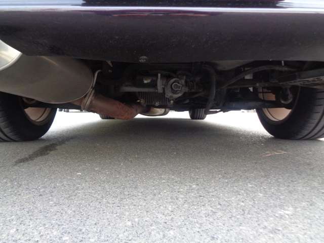 日産 スカイラインＧＴ−Ｒ ２．６ Ｖスペック ４ＷＤ H7年 (中国) 99