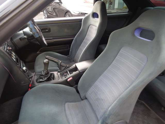 日産 スカイラインＧＴ−Ｒ ２．６ Ｖスペック ４ＷＤ H7年 (中国) 99