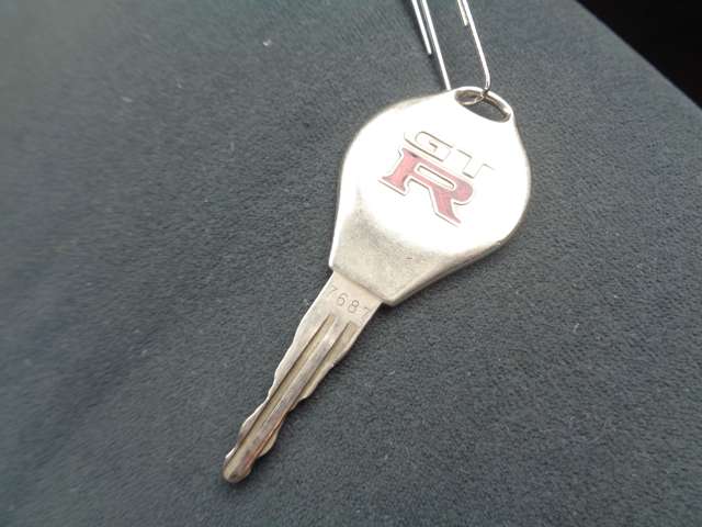 日産 スカイラインＧＴ−Ｒ ２．６ Ｖスペック ４ＷＤ H7年 (中国) 99