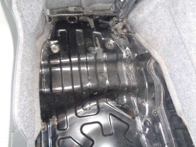 日産 スカイラインＧＴ−Ｒ ２．６ Ｖスペック ４ＷＤ H7年 (中国) 99