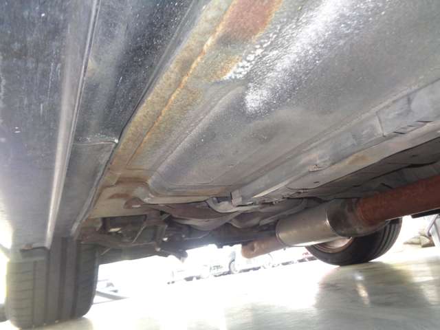 日産 スカイラインＧＴ−Ｒ ２．６ Ｖスペック ４ＷＤ H7年 (中国) 99