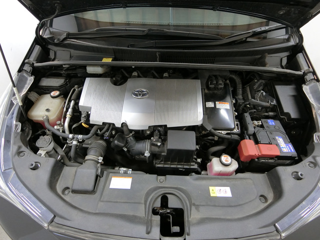 トヨタ プリウス １．８ Ｓ ツーリングセレクション H28年 (中国) 99